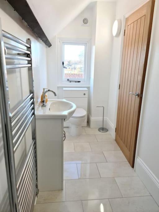 Stylish Georgian Apartment In An Ideal Location 노스월셤 외부 사진